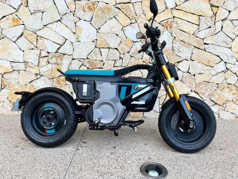 BMW CE02  125 cm3