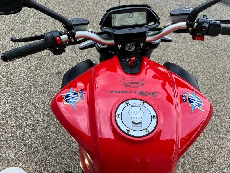 MV-AGUSTA 800  EAS  A2