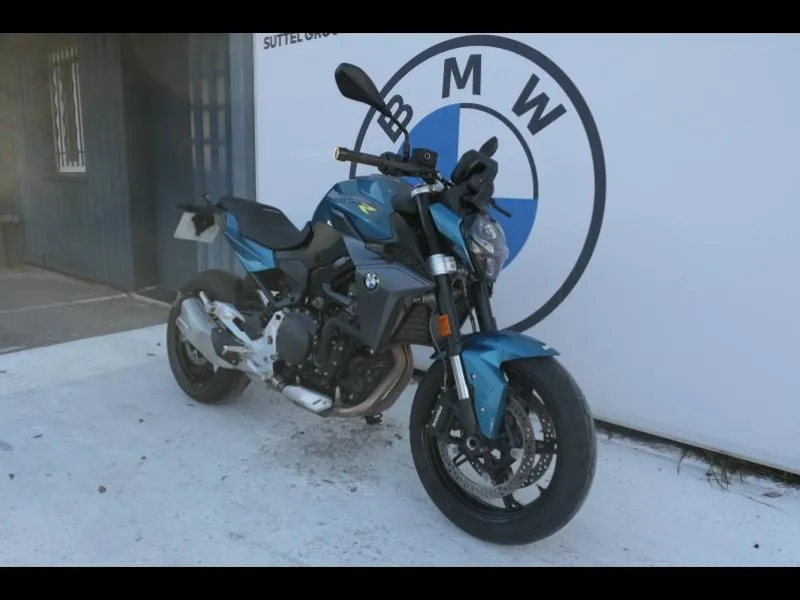BMW 900 R A2 2025 Style Triple Black + Shifter
