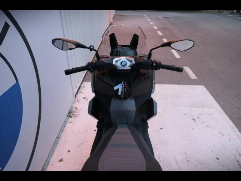 BMW 400 X Pack Confort + Top Case