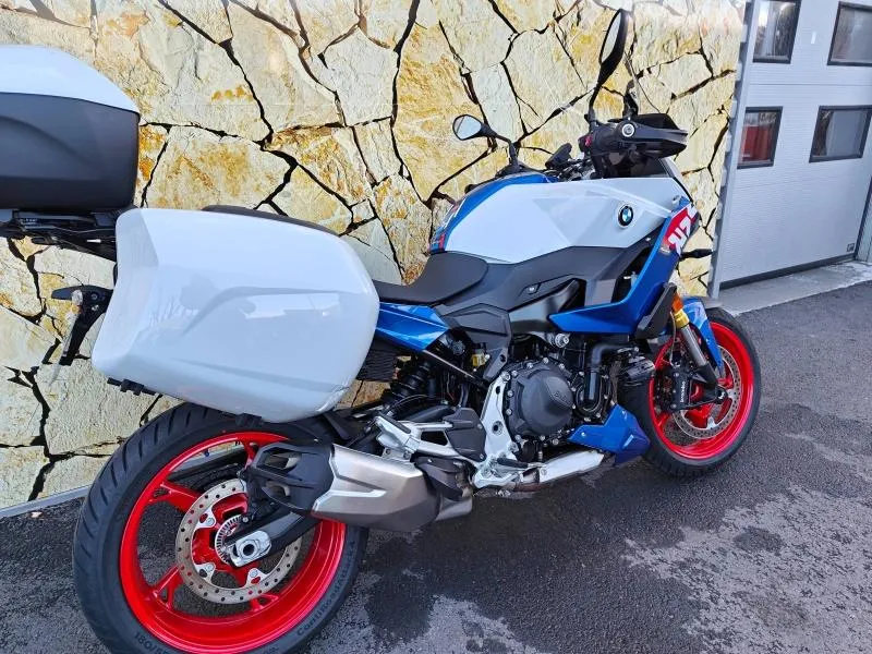 BMW 900 XR 2025