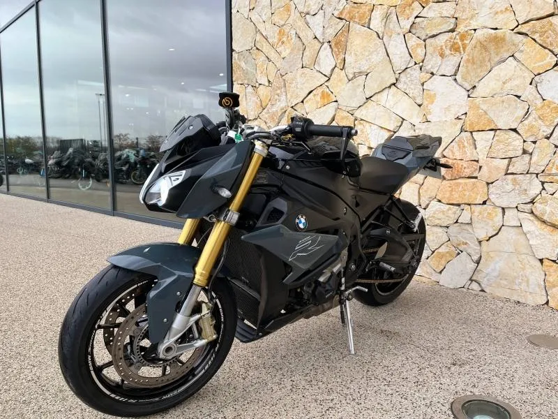 BMW 1000 R pack + options