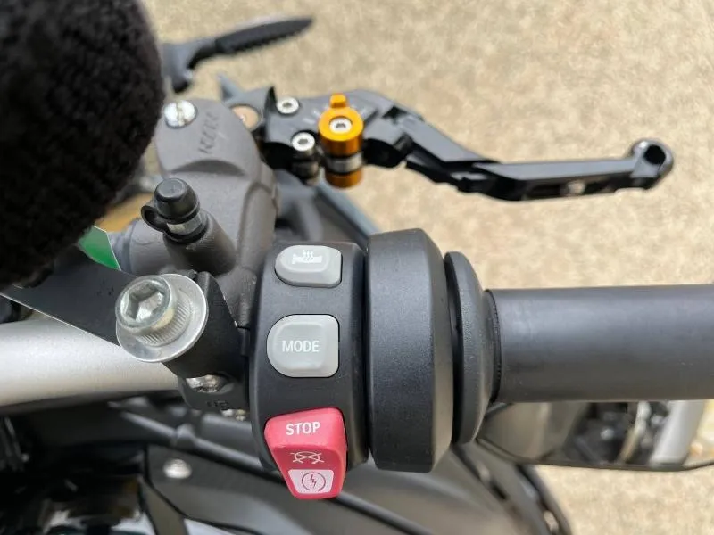 BMW 1000 R pack + options