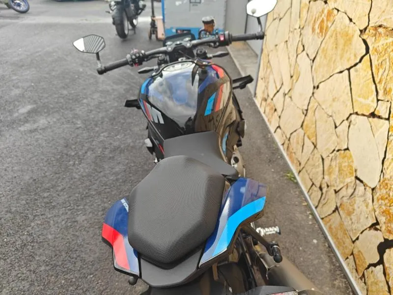 BMW 1000 R ( m1000r )