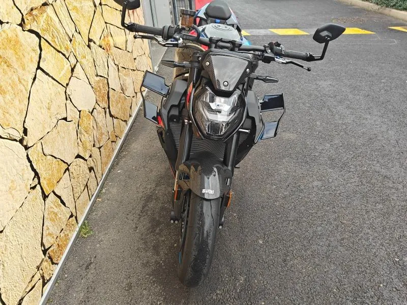 BMW 1000 R ( m1000r )