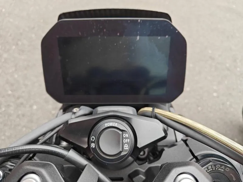 BMW 1000 R ( m1000r )