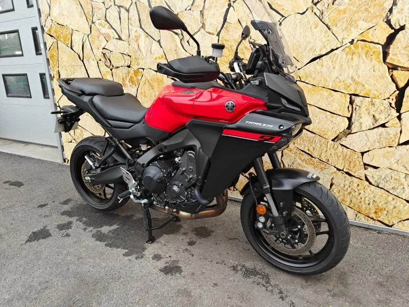 YAMAHA 9 900