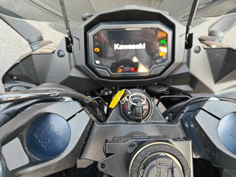 KAWASAKI NINJA 1000 SX 2023