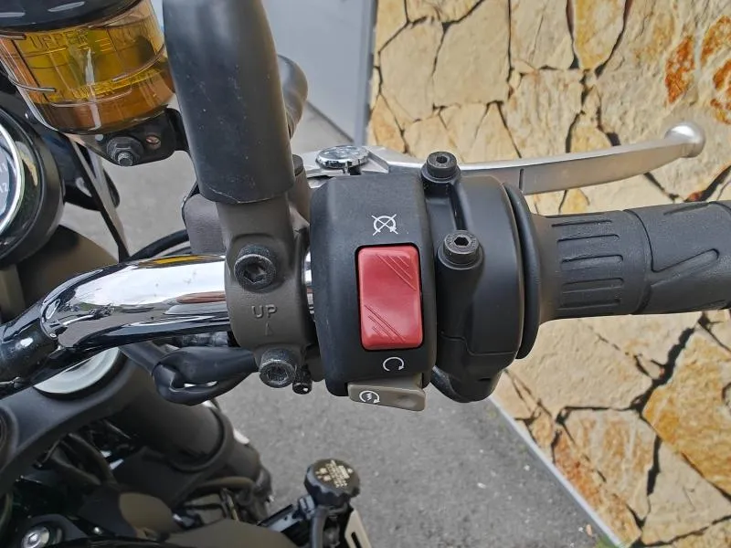 KAWASAKI 900 RS ABS 2018