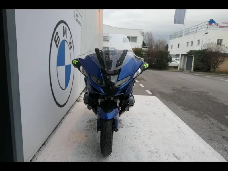 BMW 1250 RT Style Sport Finition Pro + Radio + Top Case