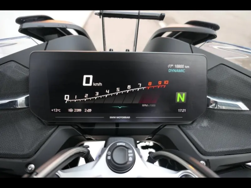 BMW 1250 RT Style Sport Finition Pro + Radio + Top Case