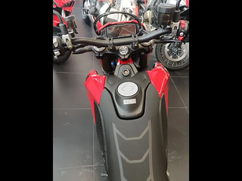 DUCATI Hypermotard 698 Mono
