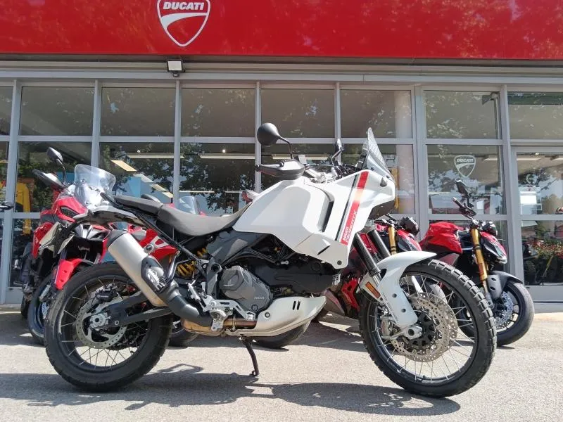 DUCATI DesertX 937