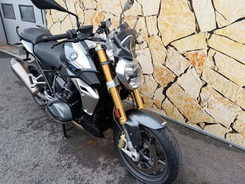 BMW 1250 R