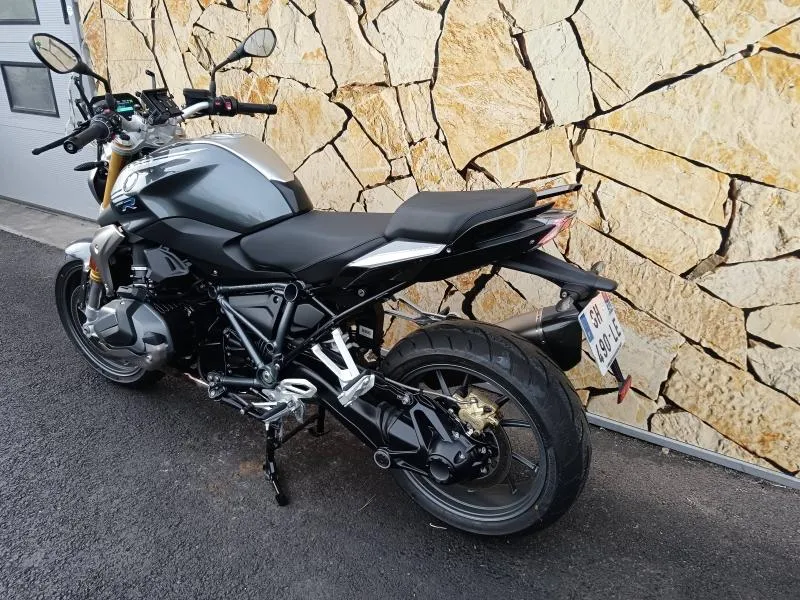 BMW 1250 R