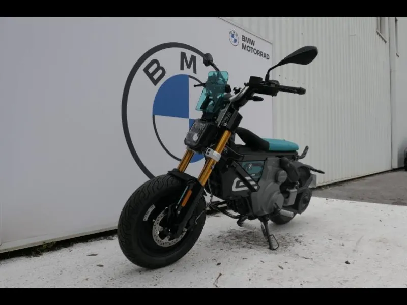 BMW E02 AM 50cm3 Pack Highline + Options CE02 CE 02