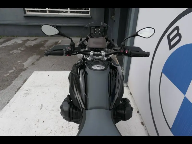 BMW 1300 GS Style Triple Black Finition Pro + Correcteur Assiette