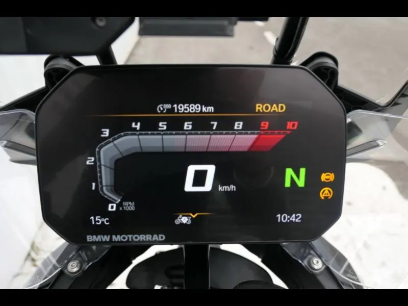 BMW 1300 GS Style Triple Black Finition Pro + Correcteur Assiette