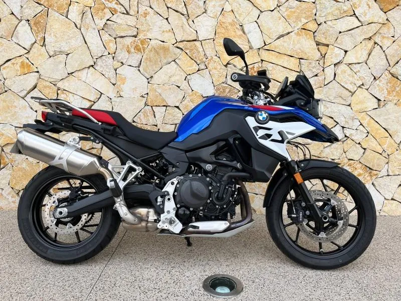 BMW 800 GS 2025 A2  version rabaissée