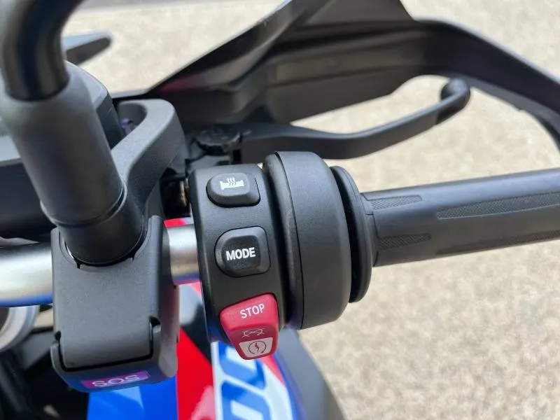 BMW 800 GS 2025 A2  version rabaissée