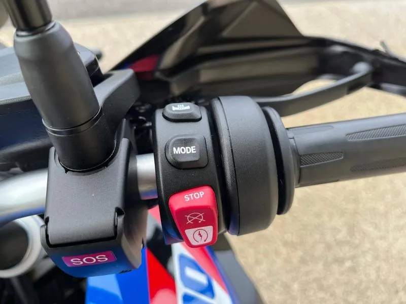 BMW 800 GS 2025 full pack A2