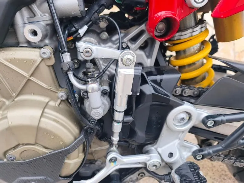 DUCATI Hypermotard 698 Mono + Options