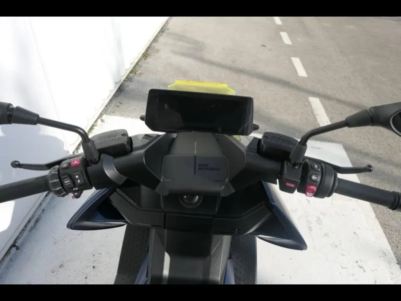 BMW E04 (125cm3) Finition Pro Style Avantgarde CE04 CE 04 11kw Permis A1