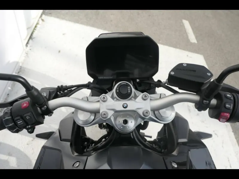 BMW 900 R 105ch Style Triple Black Pack Confort + Actif