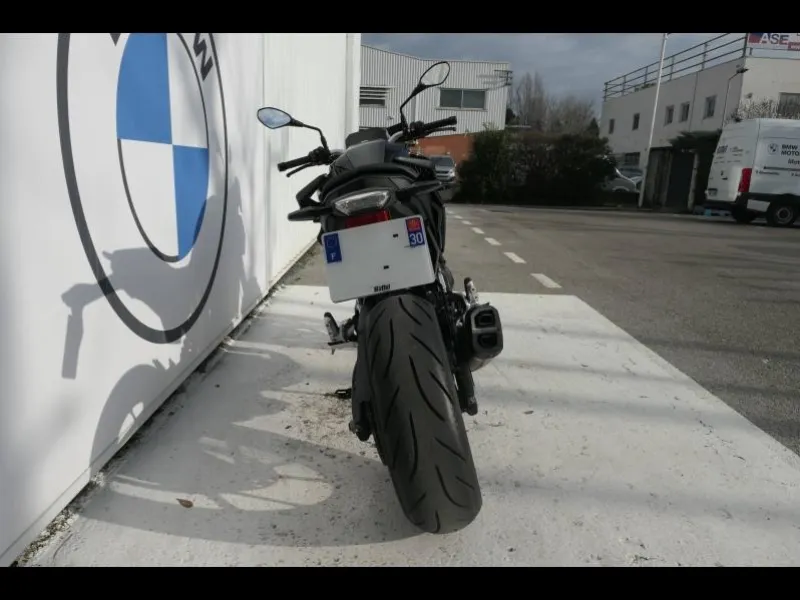 BMW 900 R 105ch Style Triple Black Pack Confort + Actif