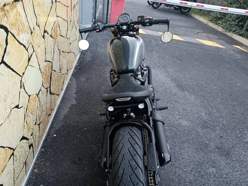 TRIUMPH Bobber 1200 ABS