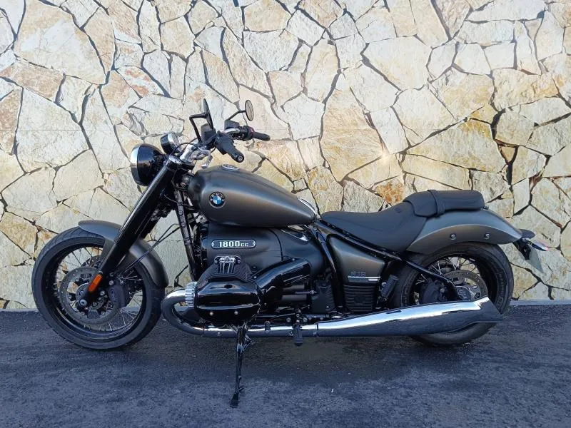 BMW 18 1800
