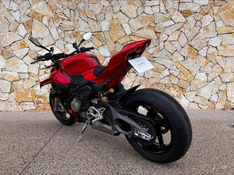 DUCATI 1103 Streetfighter V4 S