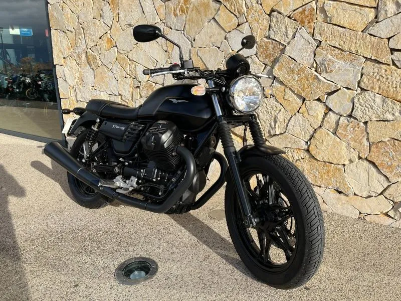 MOTO-GUZZI 750 Stone ABS + TC Euro 4