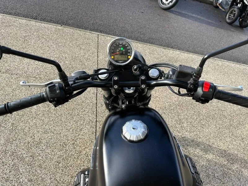 MOTO-GUZZI 750 Stone ABS + TC Euro 4