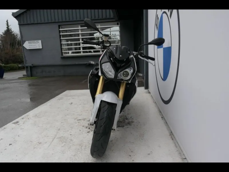 BMW 1000 R Pack HP Dynamic + Sport