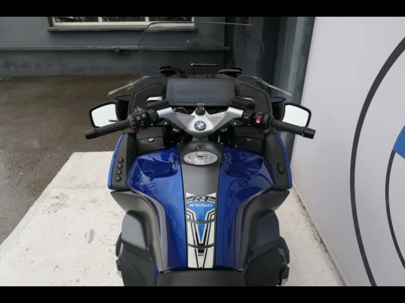 BMW 1250 RT Style Sport Finition Pro + Radio + Top Case