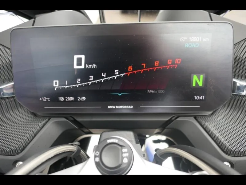 BMW 1250 RT Style Sport Finition Pro + Radio + Top Case