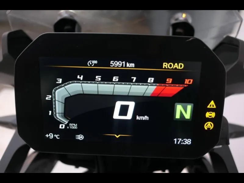 BMW 750 GS Style Triple Black Finition Pro