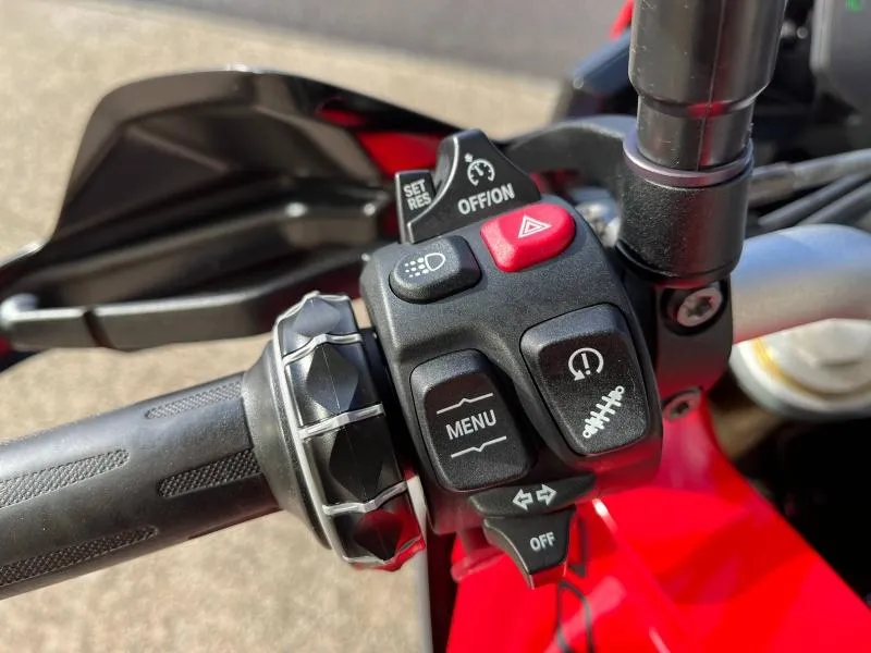 BMW 900 XR A2 FULL PACK + options