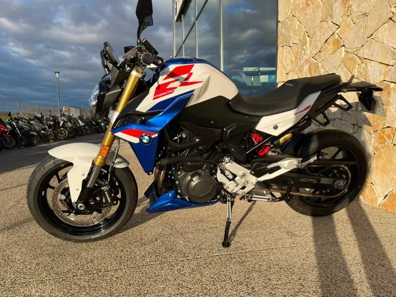 BMW 900 R A2 full pack