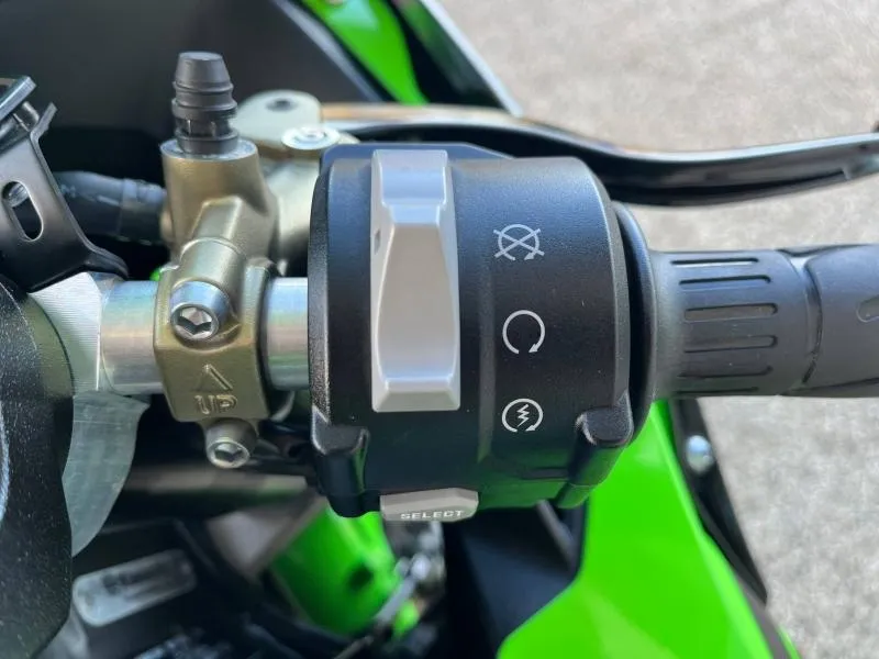 KAWASAKI ZX-10R 1000 Ninja 2023  ( ZX10R ZX10 R )