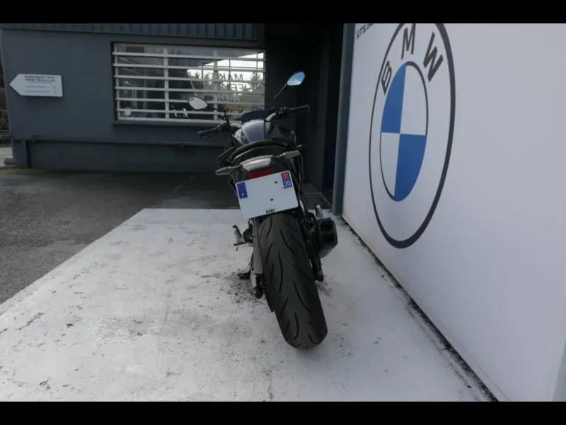 BMW 900 R 105ch Style Triple Black Pack Confort + Actif