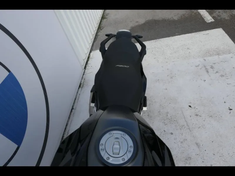 BMW 900 R 105ch Style Triple Black Pack Confort + Actif