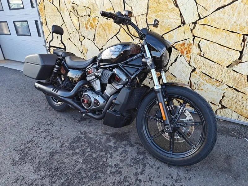 HARLEY-DAVIDSON 975 Noir