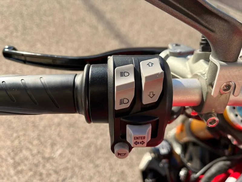 DUCATI 1200 S ABS  ( 1200s )