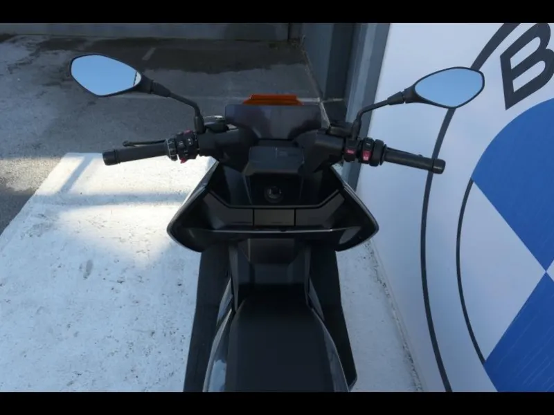 BMW E04 11kW Permis A1 (125cm3) Finition Pro Style Avantgarde CE04 CE 04