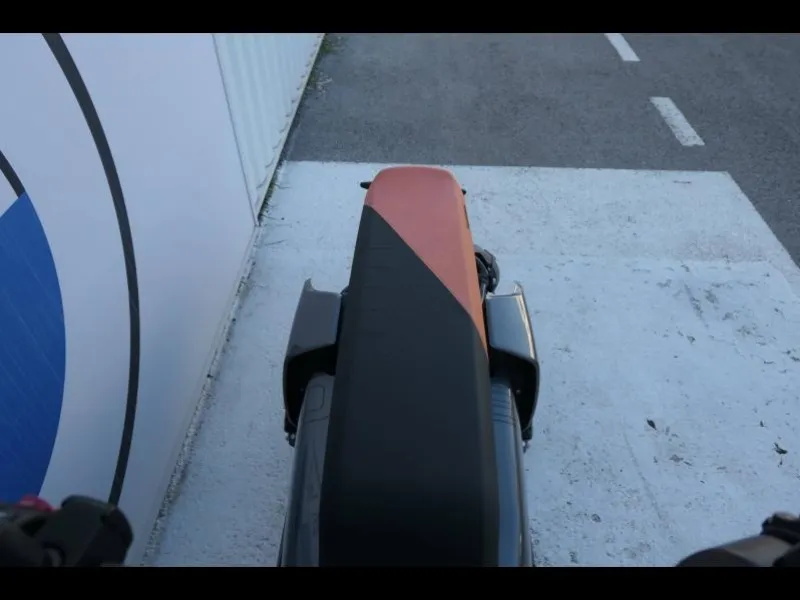 BMW E04 11kW Permis A1 (125cm3) Finition Pro Style Avantgarde CE04 CE 04