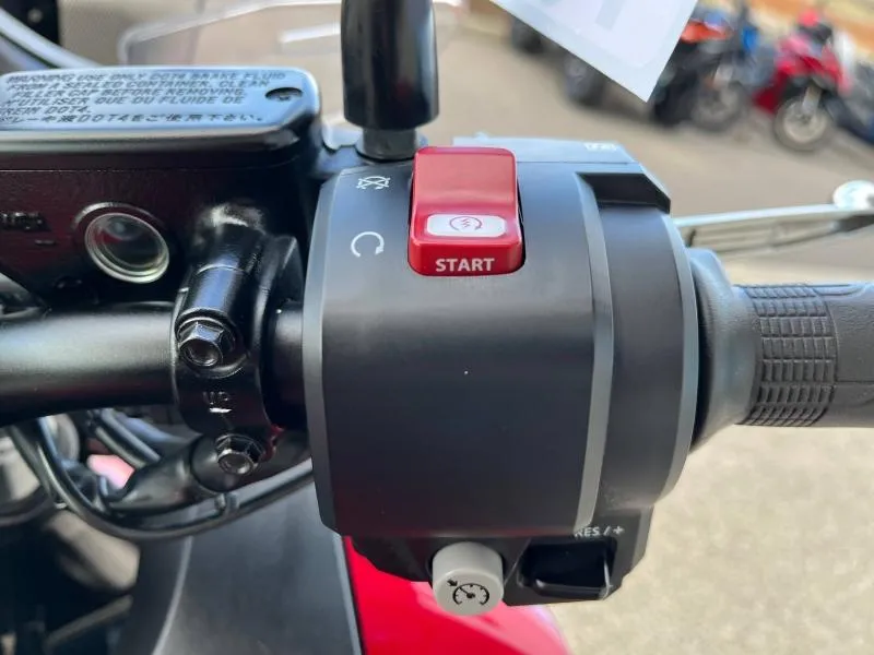 HONDA 1100 AVEC SHIFTER + OPTIONS