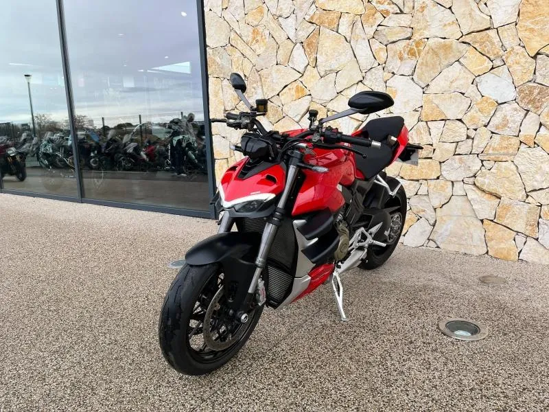 DUCATI 1103  V4 Euro 5