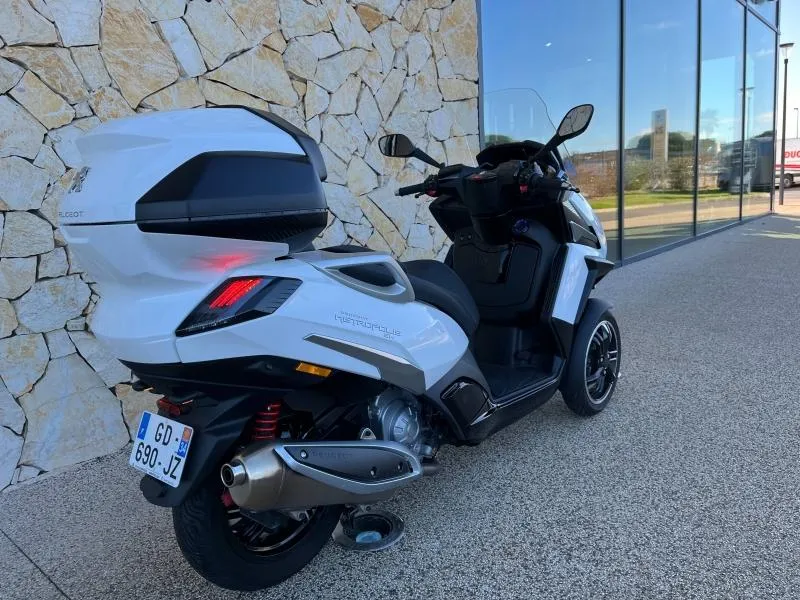 PEUGEOT 400 SW + options